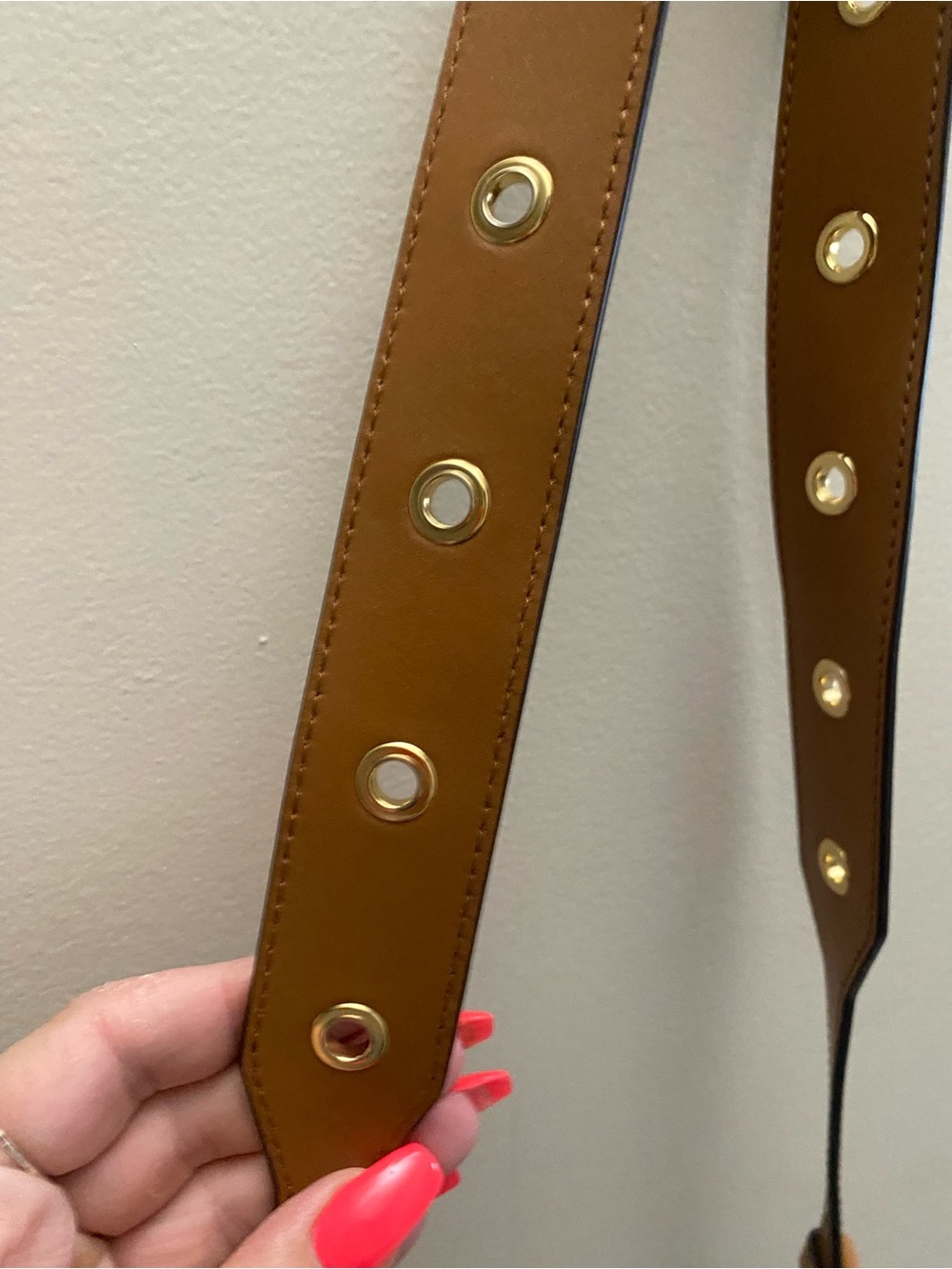 Michael Kors Sloan Editor Leather messenger bag - Picture 7 of 14